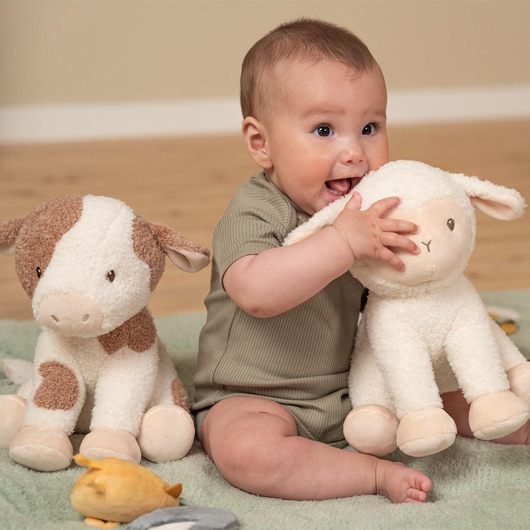 Little Dutch Cuddle Sheep - Little Farm - Image 2