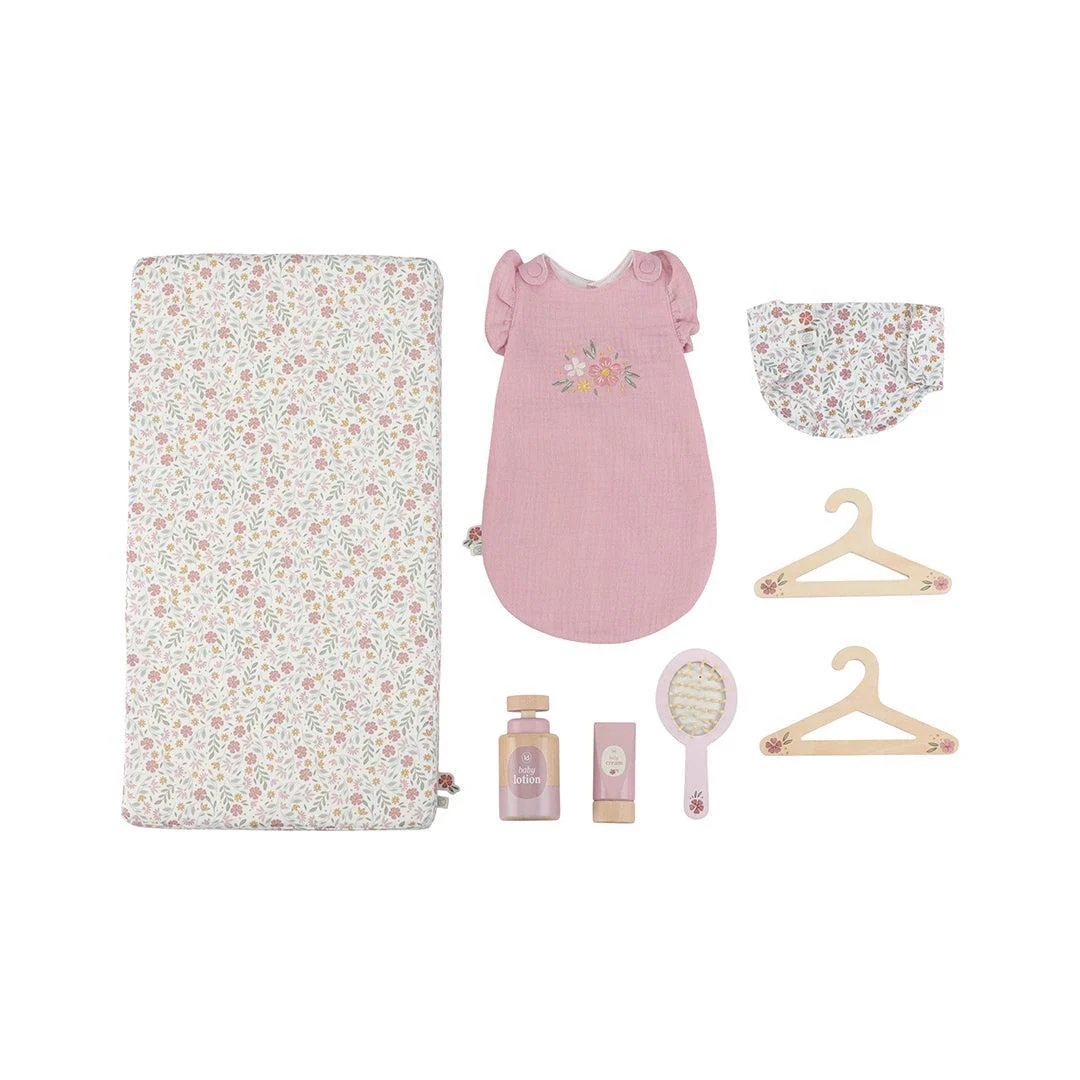 Little Dutch Doll Changing Table - Pink - Image 6