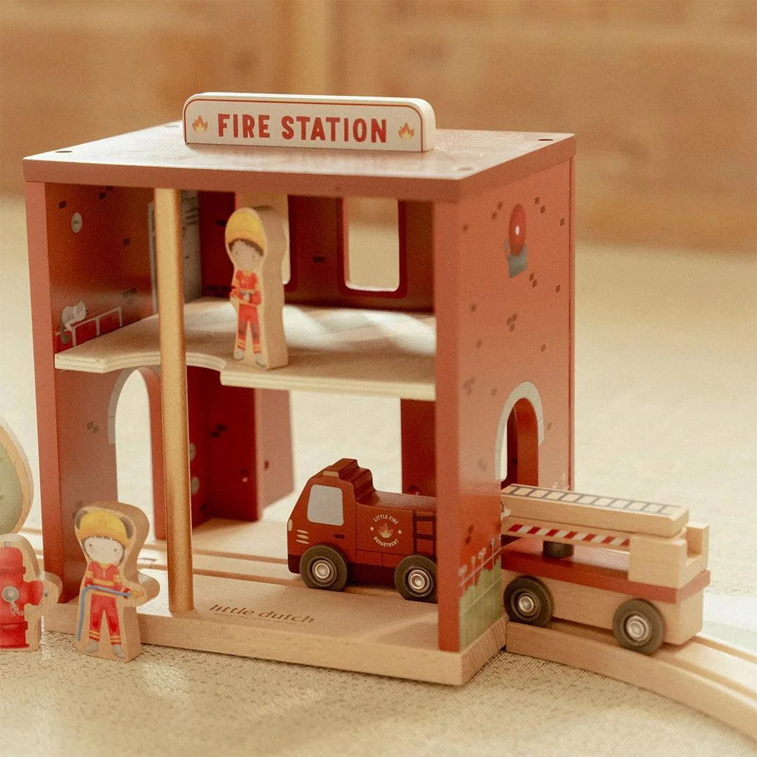 Little Dutch Fire Station - Image 2