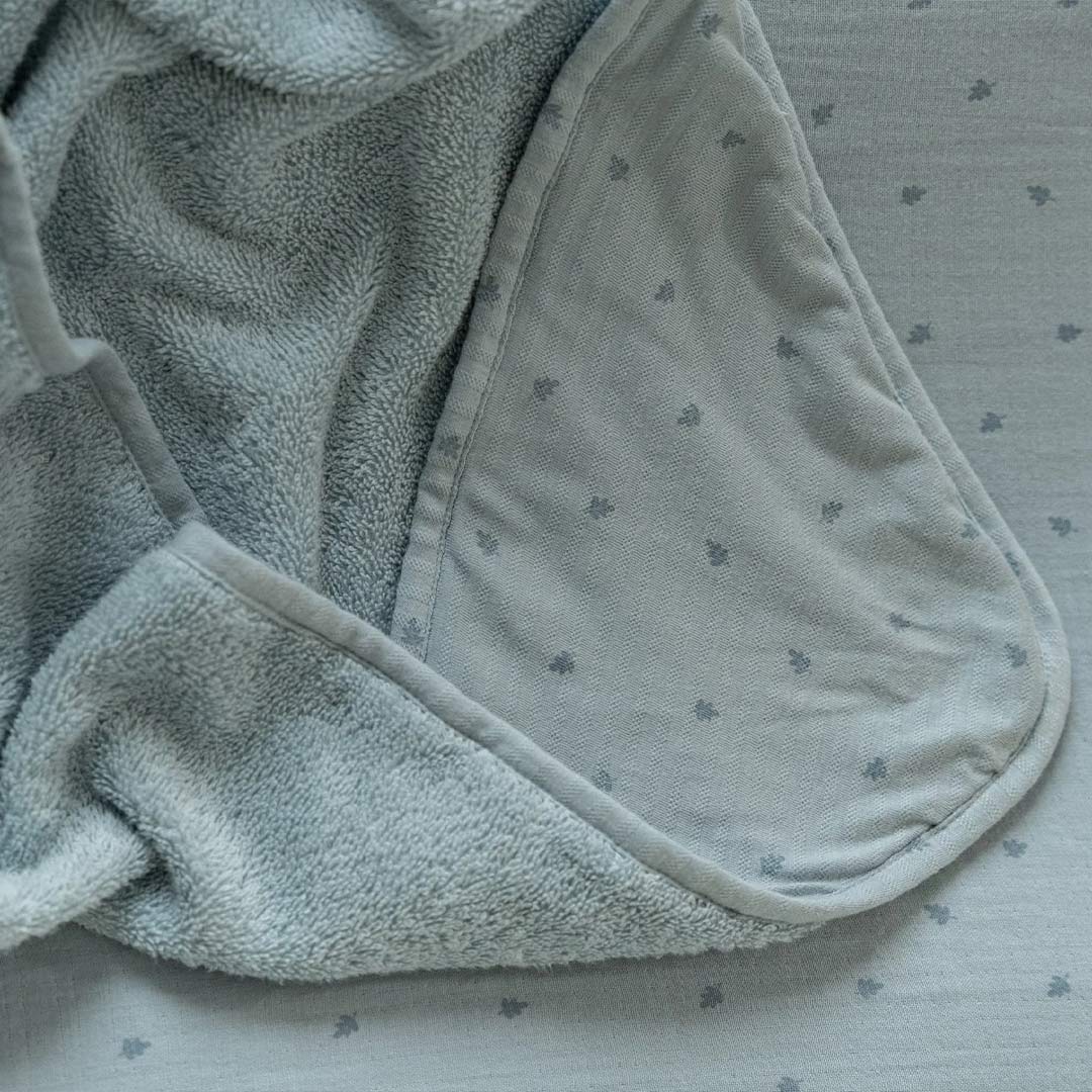 Little Dutch Hooded Towel - Pure Denim Blue - Image 6