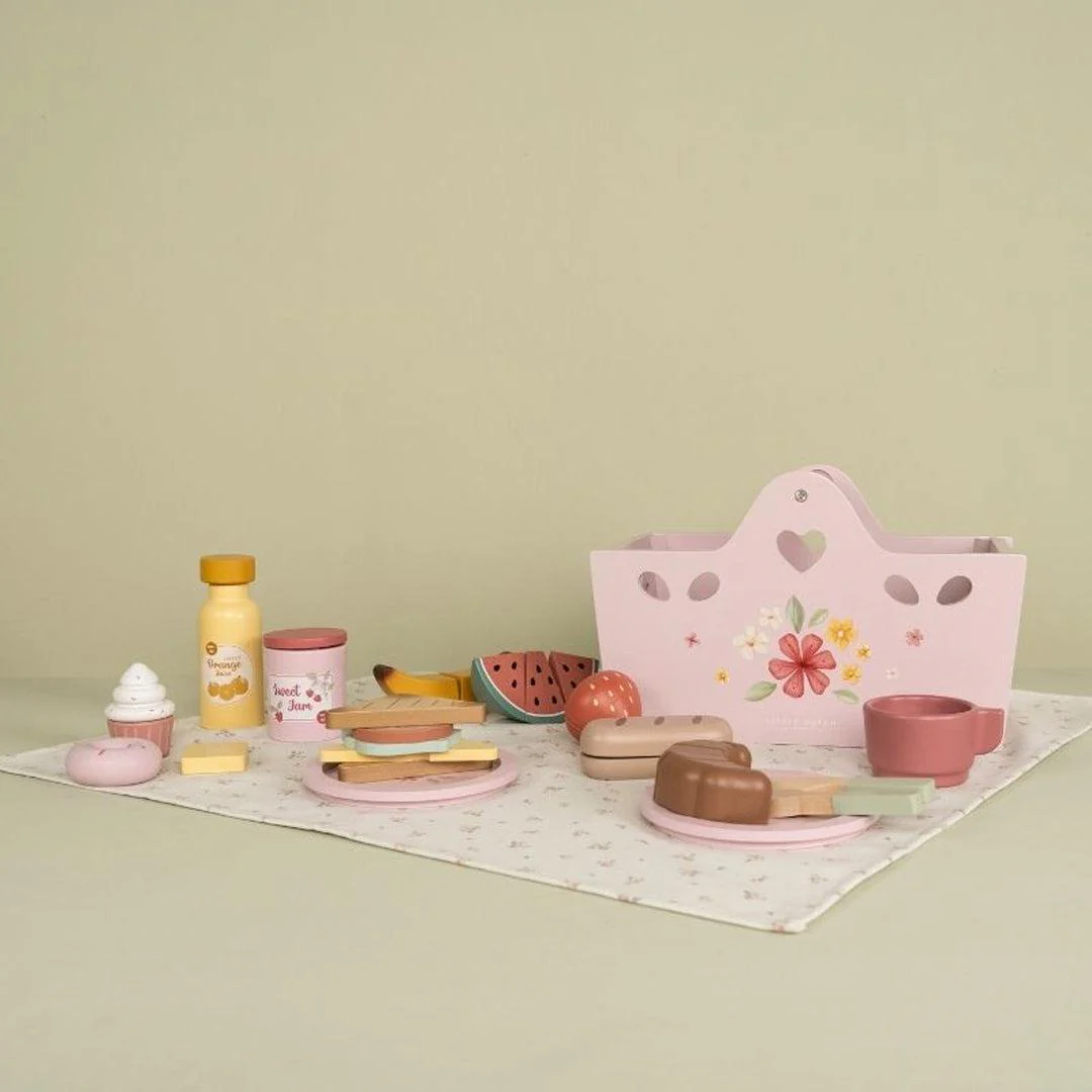 Little Dutch Picnic Set - Image 4