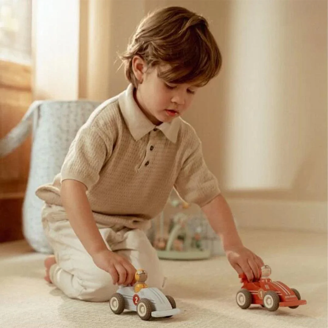 Little Dutch Pullback Race Cars - Image 3