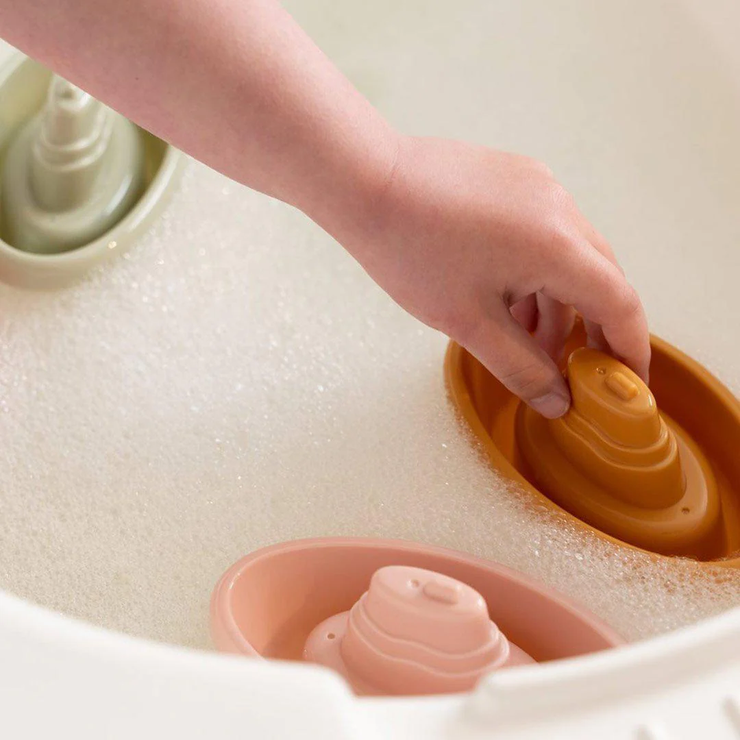 Little Dutch Stackable Bath Boats - Pink - Image 3