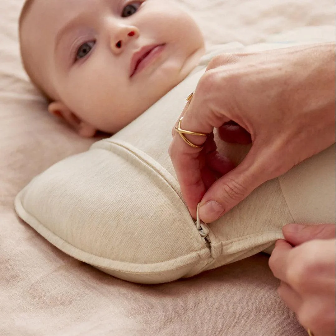 Love to Dream Swaddle Up Transition Bag (1.5 Tog) - Oatmeal - Image 5