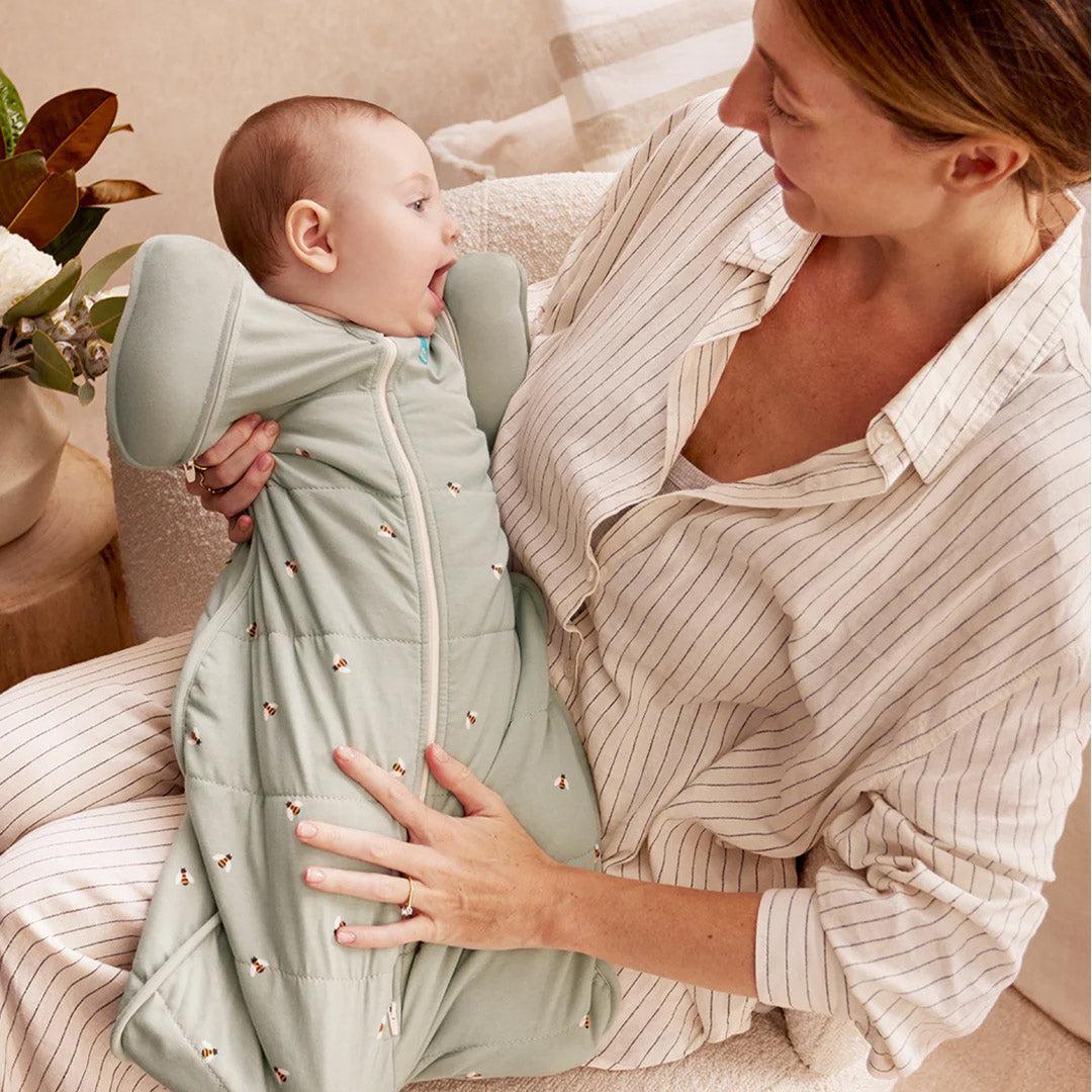 Love to Dream Swaddle Up Transition Bag (2.5 Tog) - Bees Olive - Image 2