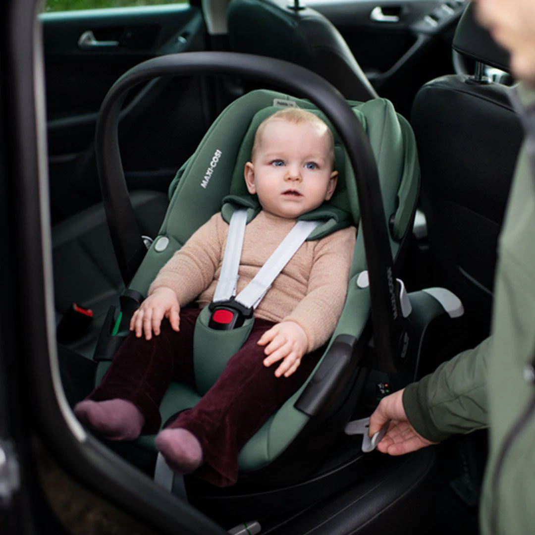 Maxi-Cosi 360 Family Kit Car Seat Bundle - Essential Collection - Image 2