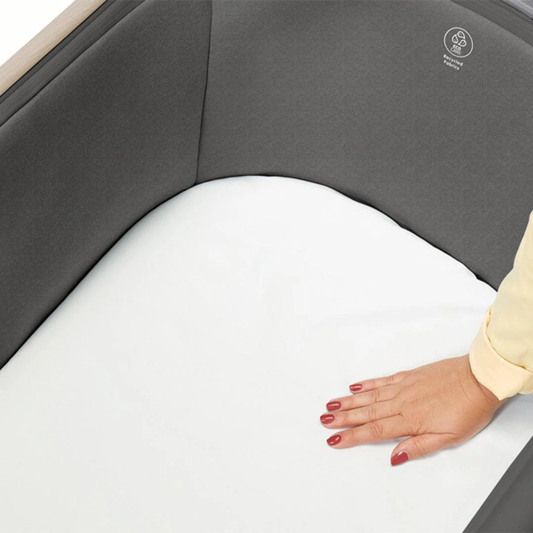 Maxi-Cosi Iora Beyond Co-Sleeper Crib - Beyond Graphite - Image 9