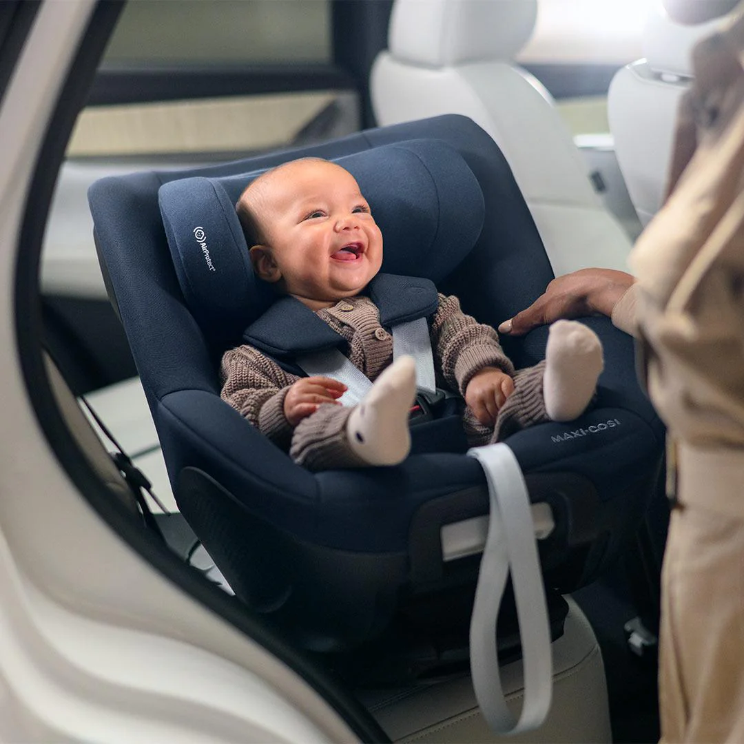 Maxi-Cosi Mica 360 Pro Car Seat - Authentic Black - Image 6