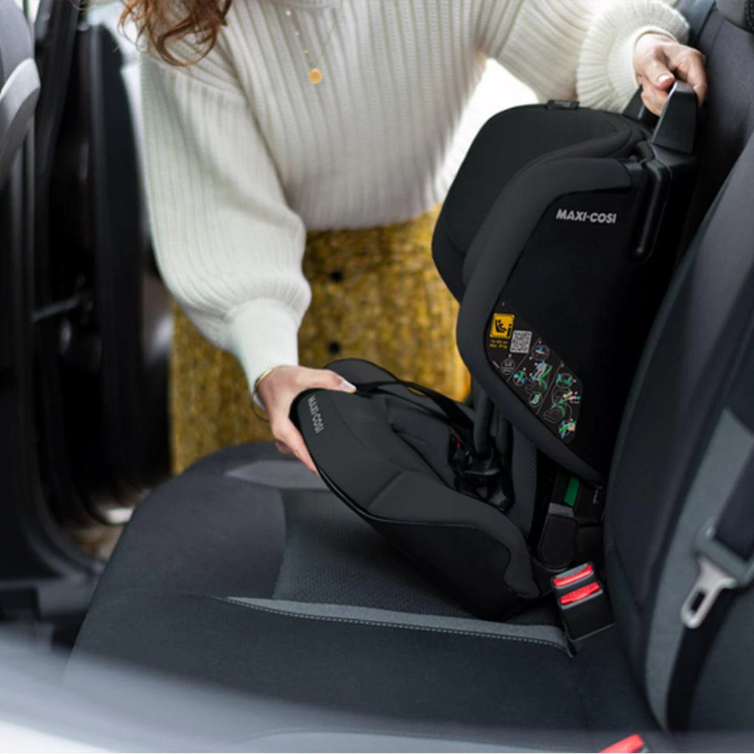 Maxi-Cosi Nomad Plus Car Seat - Authentic Black - Image 6