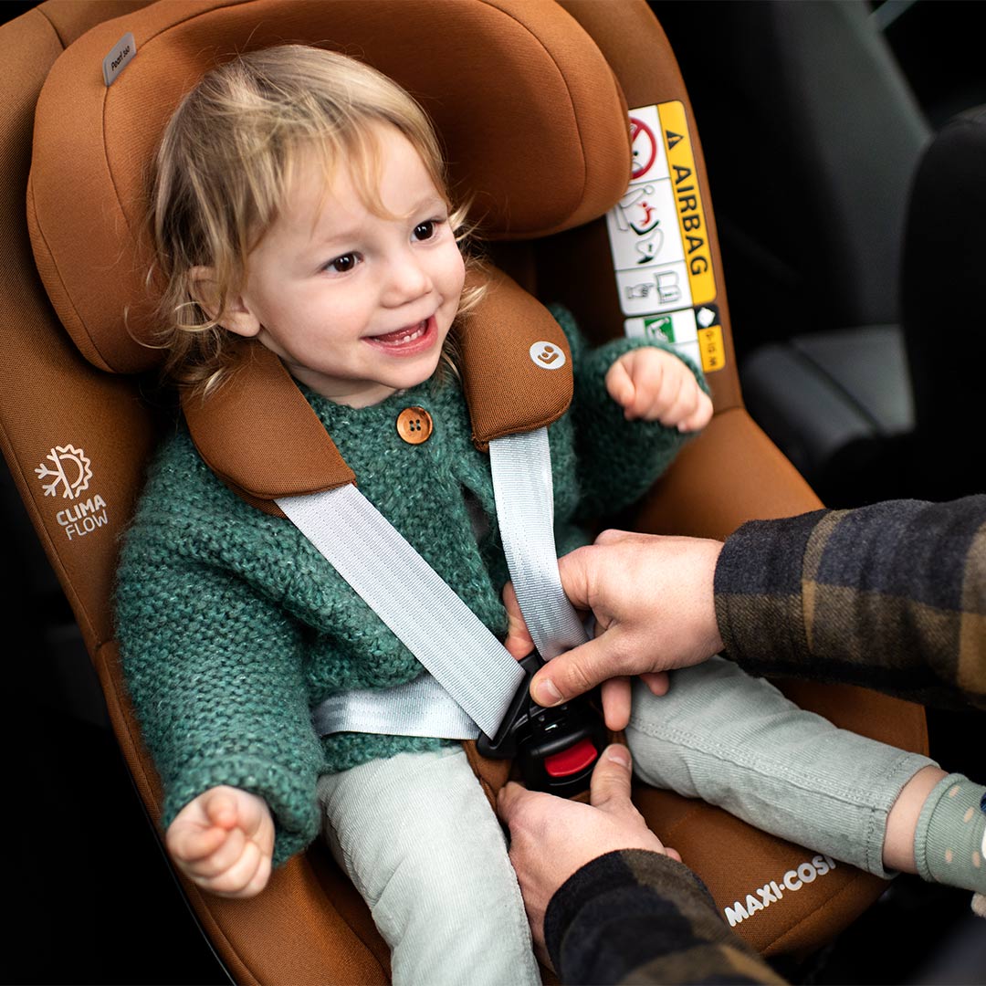 Maxi-Cosi Pearl 360 Car Seat - Authentic Green - Image 4