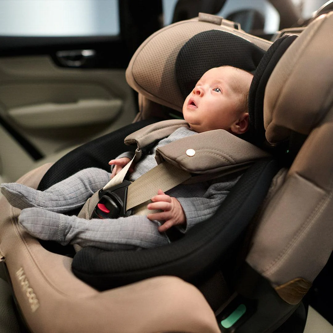 Maxi-Cosi Pearl Slide Pro Car Seat - Authentic Black - Image 2