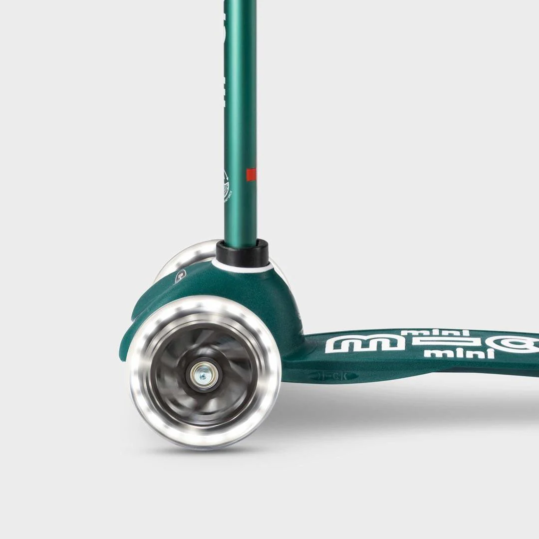 Micro Scooters Deluxe Mini Micro ECO Scooter - Green LED - Image 5