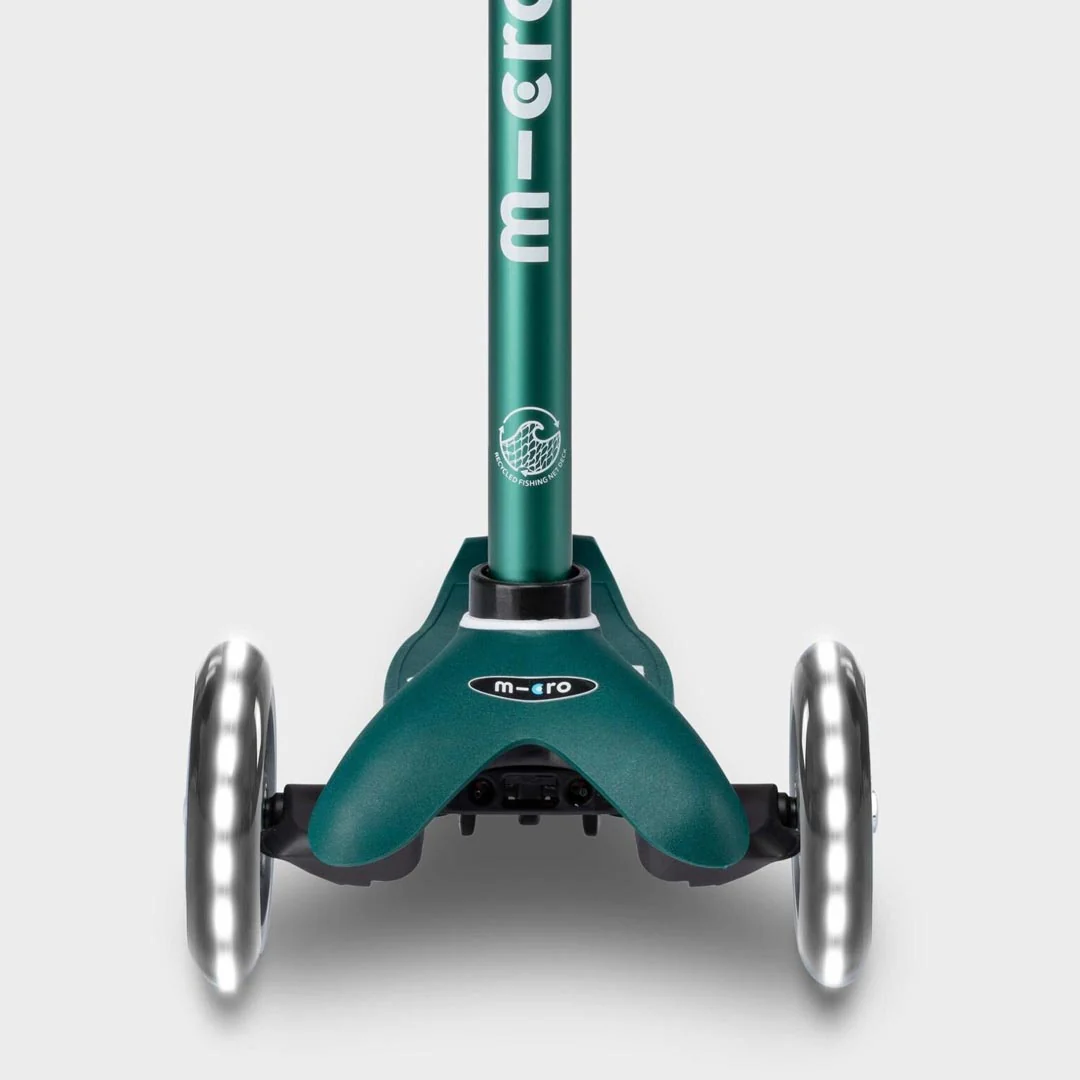 Micro Scooters Deluxe Mini Micro ECO Scooter - Green LED - Image 7