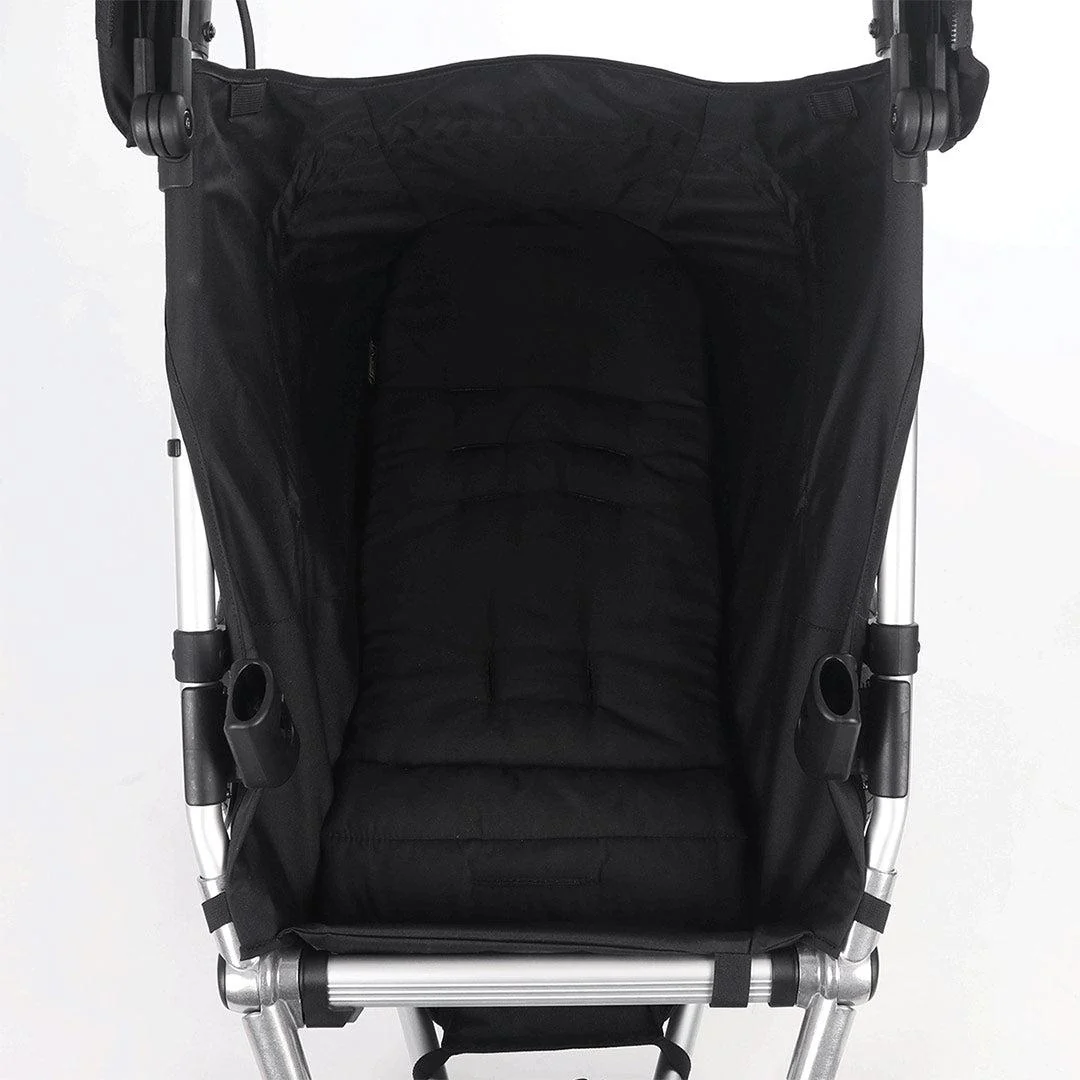 Mountain Buggy Cosmopolitan + One Pack - Black - Image 3