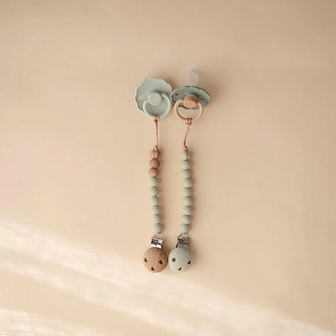 Mushie Hera Pacifier Clip - Sage - Image 2