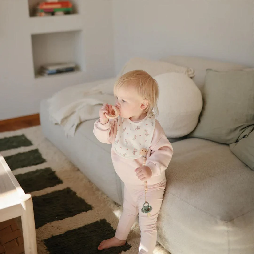 Mushie Muslin Bib | 2-Pack - Blush/Pink Floral - Image 4