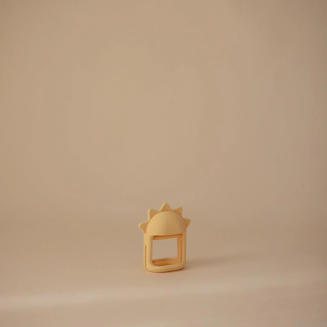 Mushie No-Drop Sensory Sun Teether - Image 3