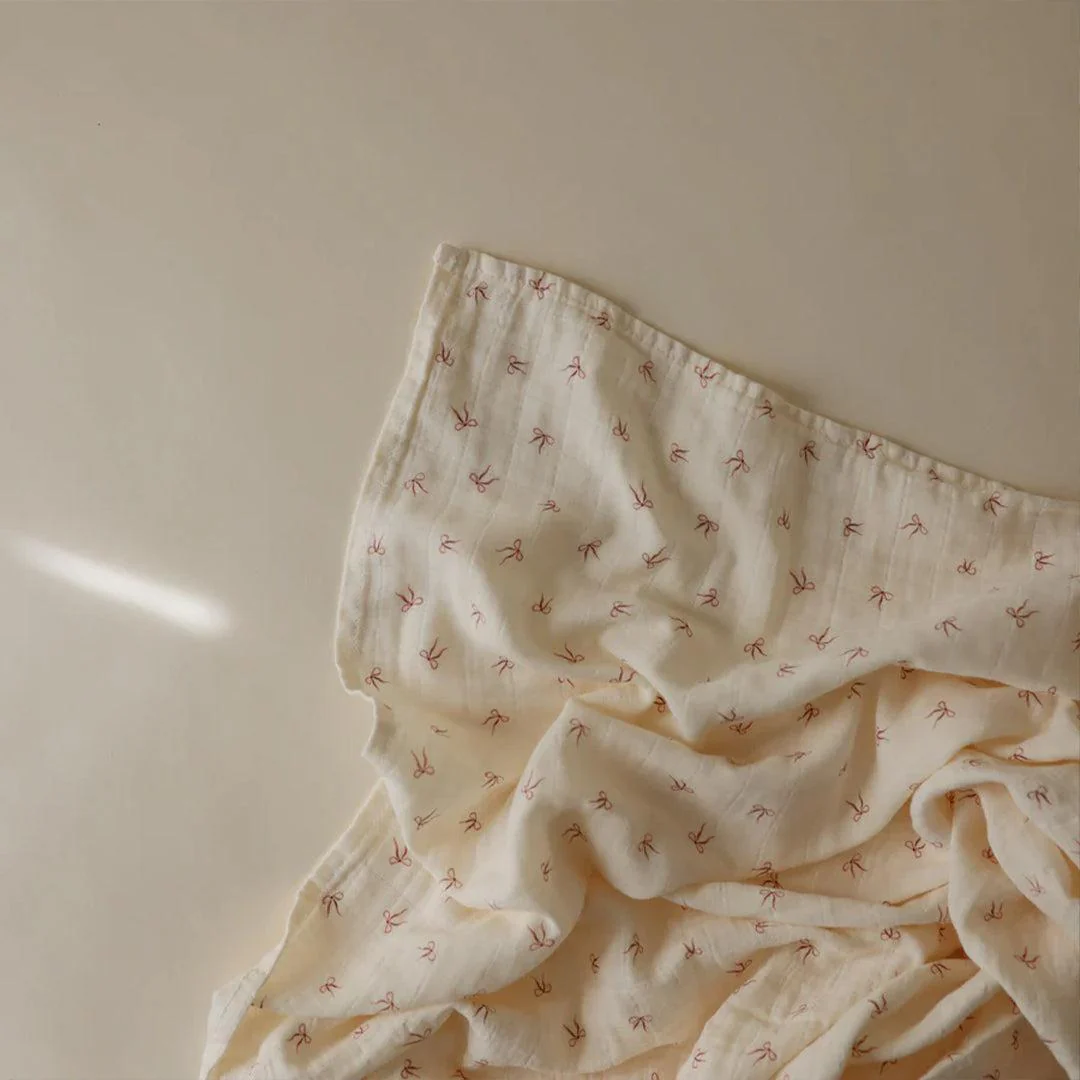 Mushie Swaddle - Bows - Image 2