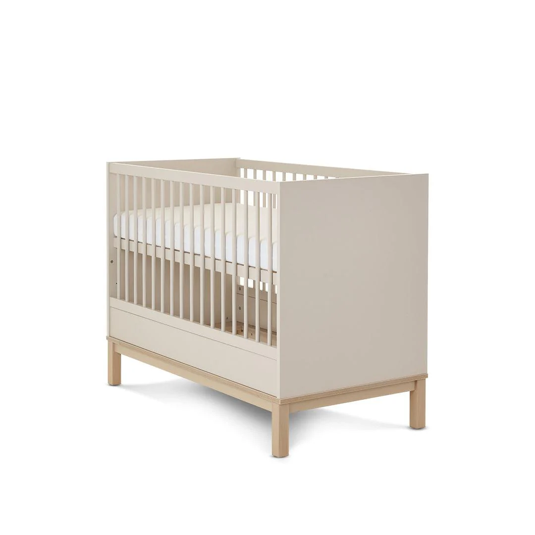 Obaby Astrid Mini 2 Piece Room Set - Satin - Image 9