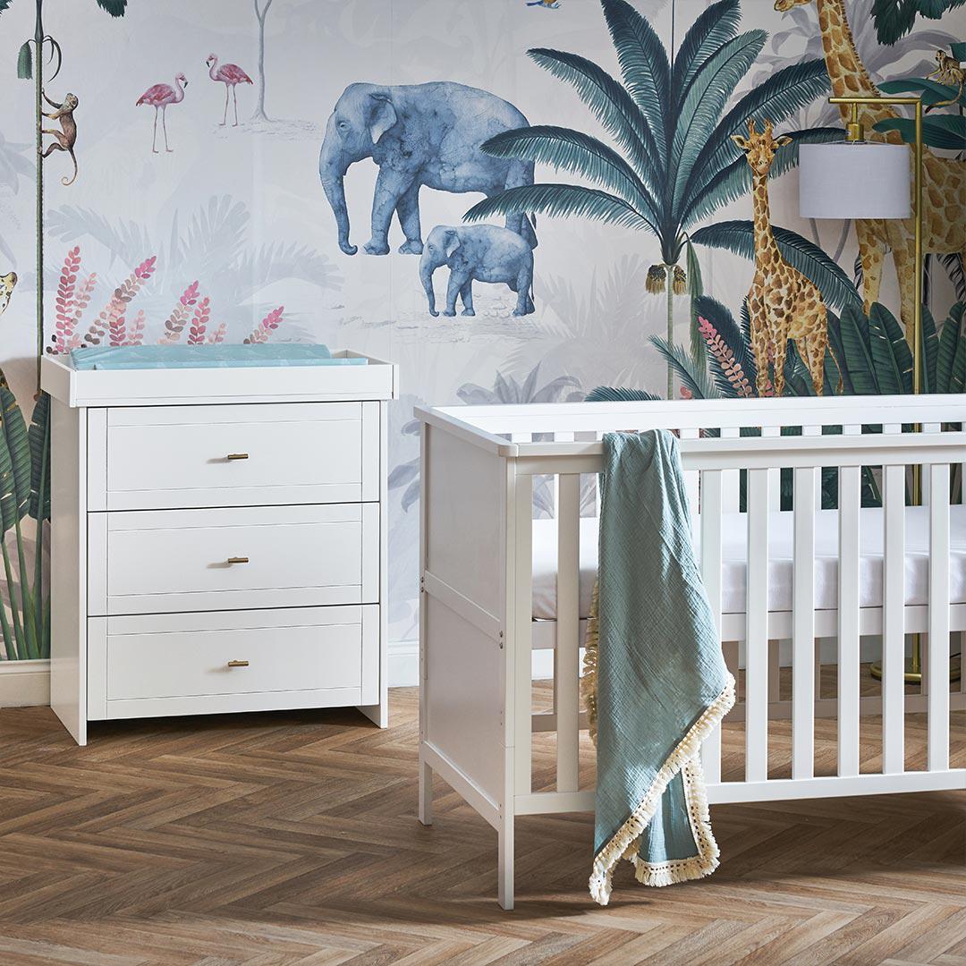 Obaby Evie 2 Piece Room Set - White - Image 2
