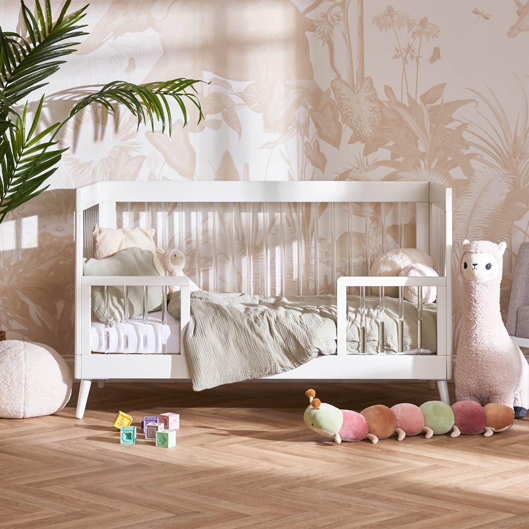 Obaby Maya 3 Piece Room Set - White + Acrylic - Image 3
