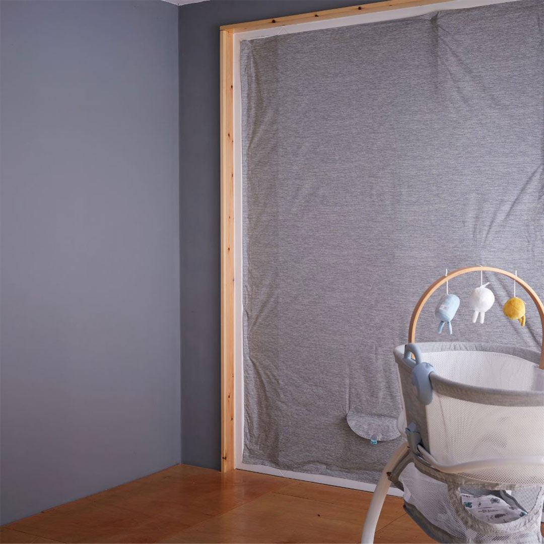 Purflo Total Eclipse Portable Blackout Blind - Image 2