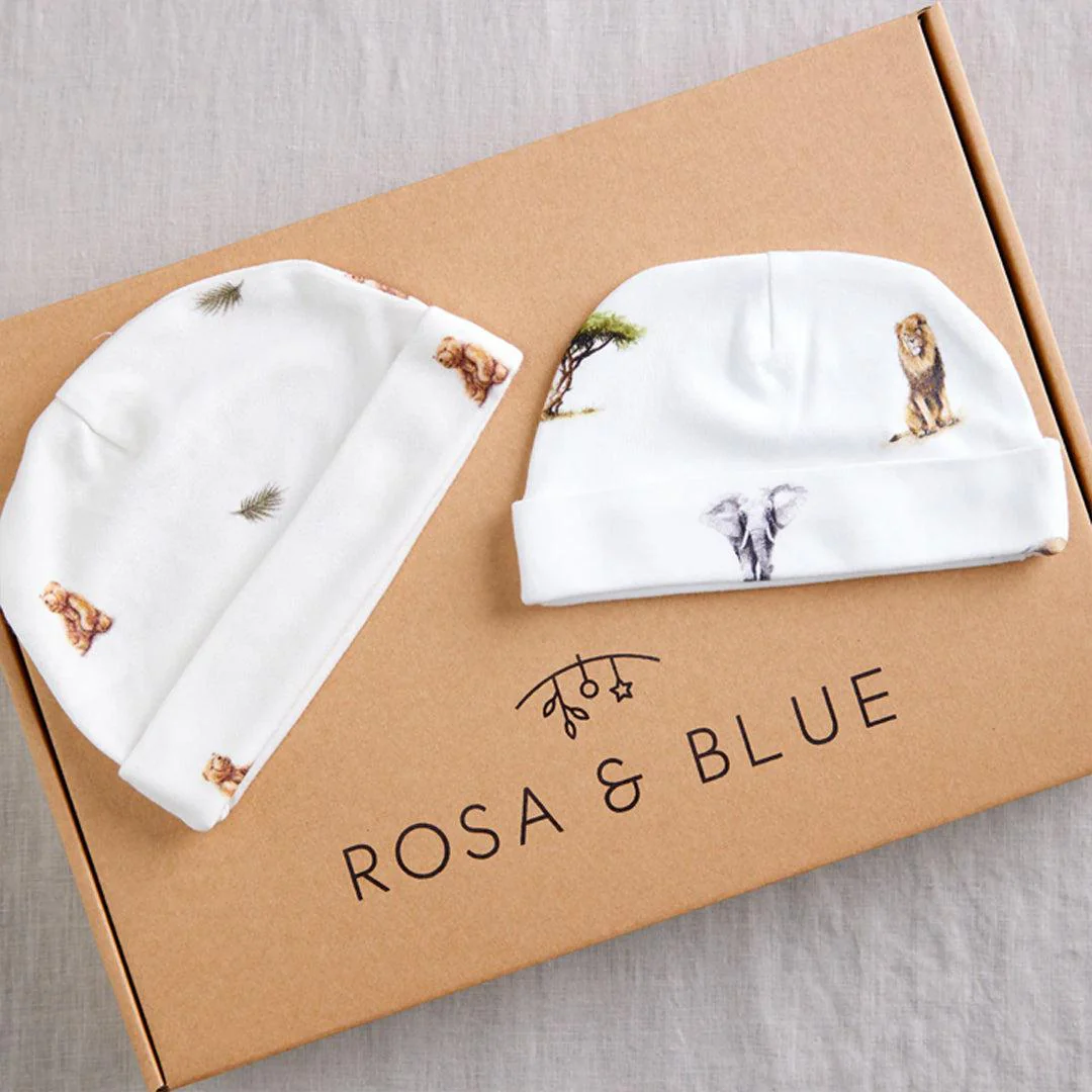 Rosa & Blue Hat - Safari - Image 3