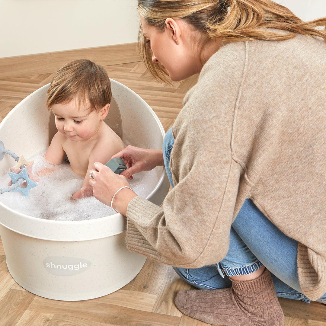 Shnuggle ECO Collection Toddler Bath  - Cookies & Cream - Image 6