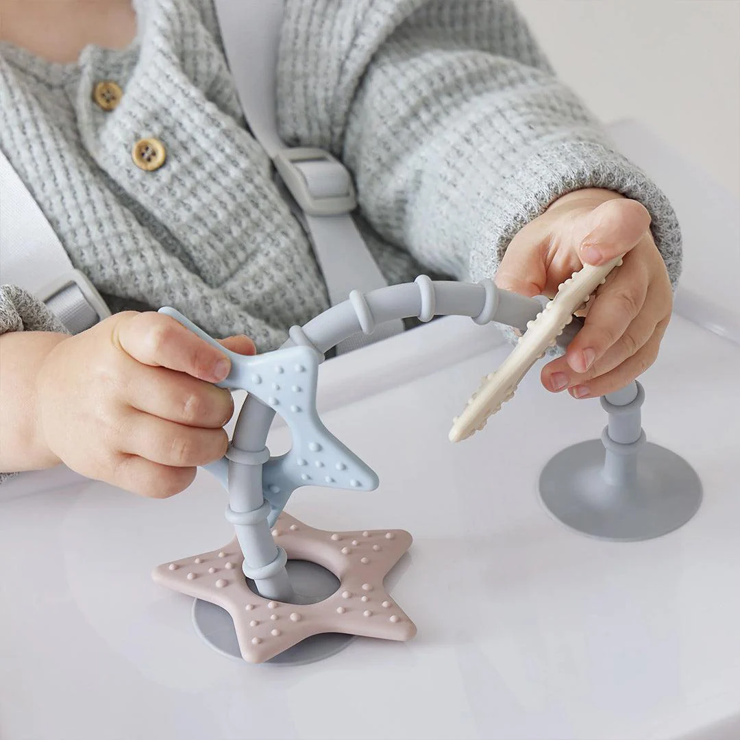 Shnuggle Stick N Play Star Toy - Neutral - Image 5