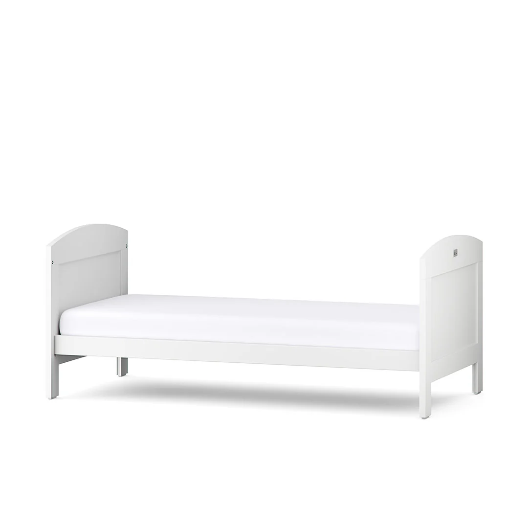 Silver Cross Valencia 2 Piece Nursery Set (Cot Bed & Dresser) - Ash White - Image 7