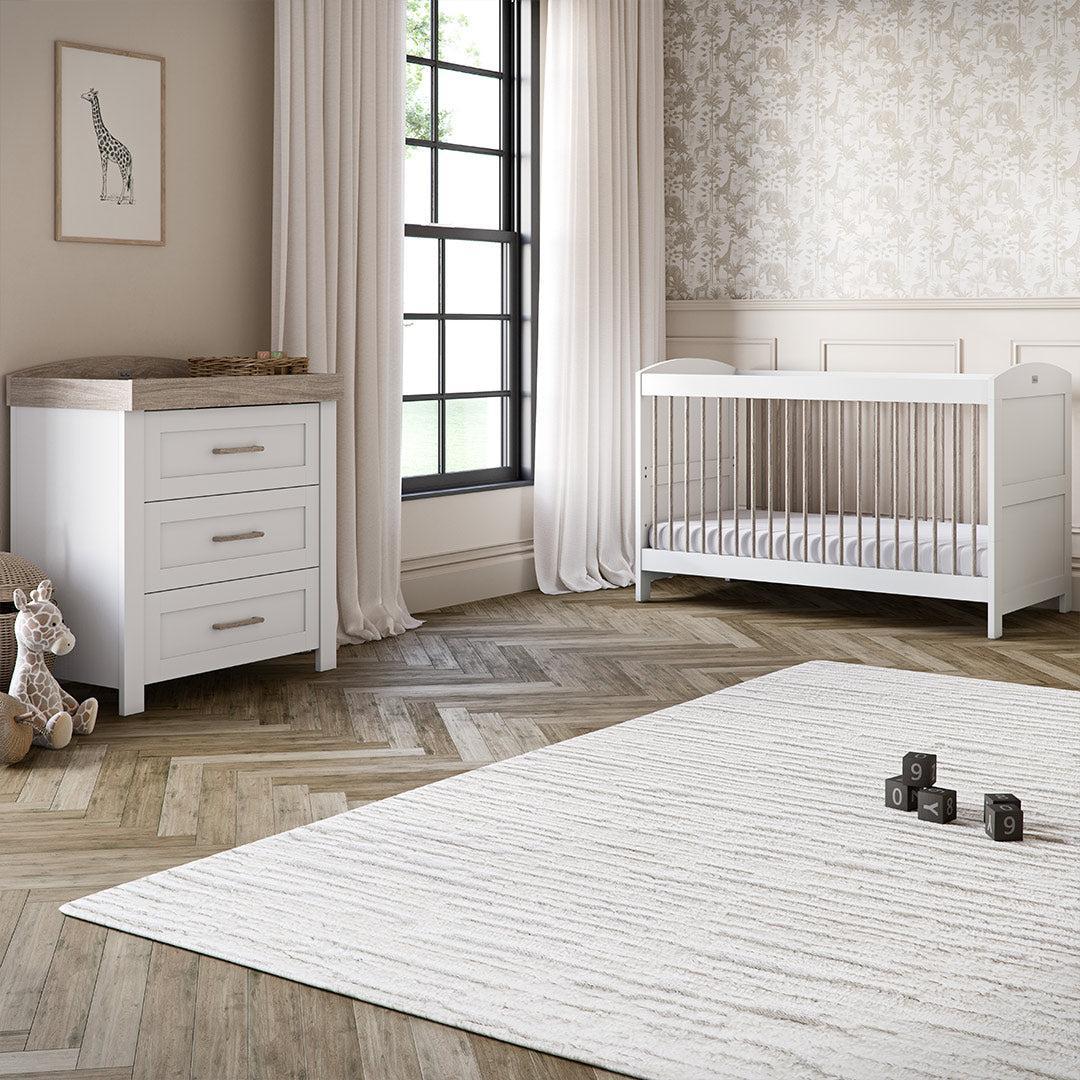 Silver Cross Valencia Cot Bed - Ash White - Image 7