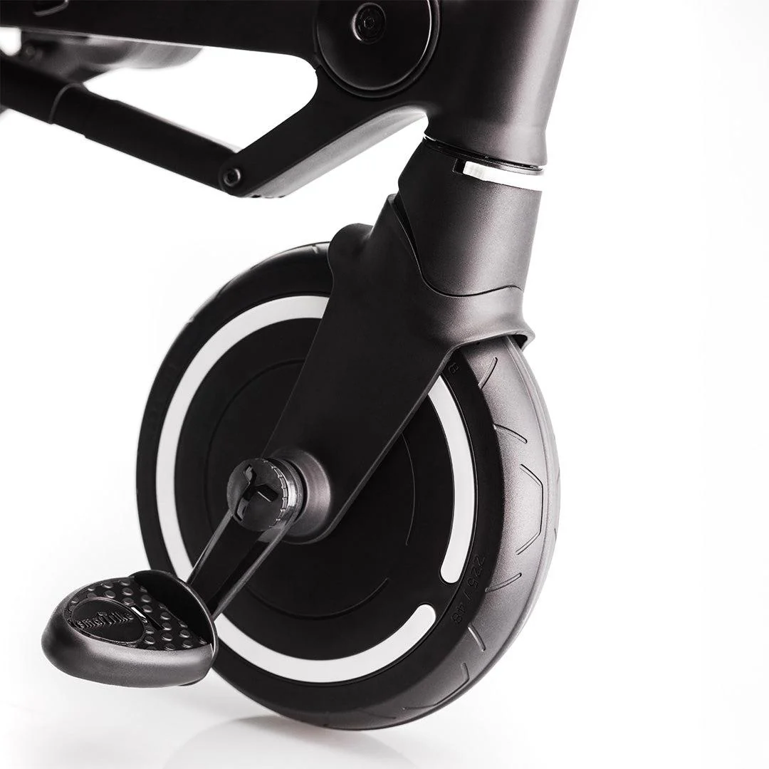 smarTrike Traveler Active Stroller - Black - Image 11