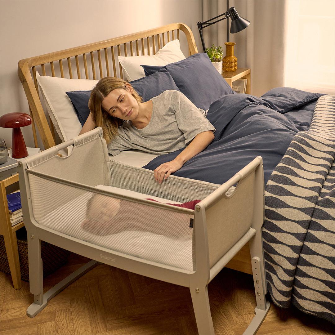 Snuz SnuzPod Studio Bedside Crib - Oslo Grey - Image 2