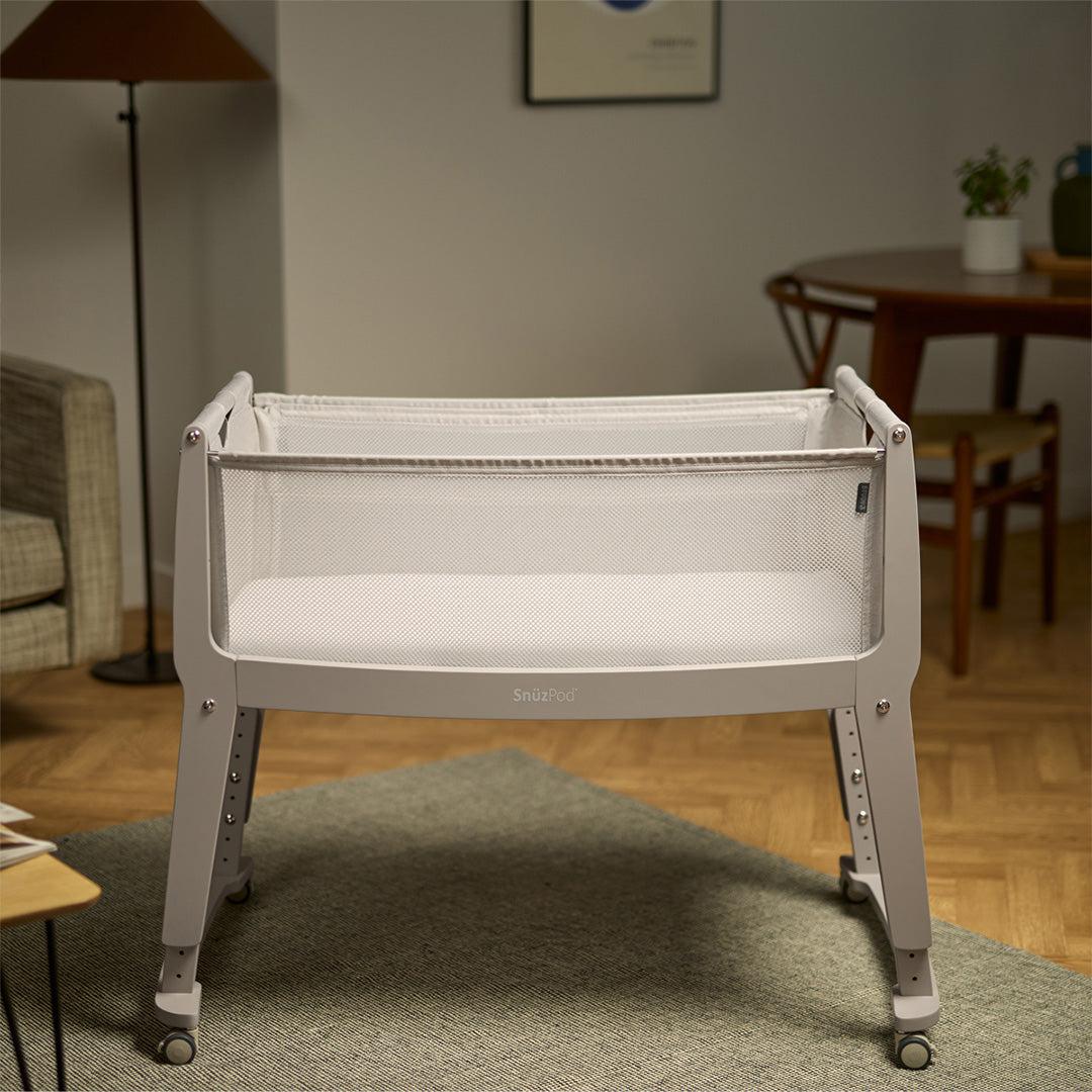 Snuz SnuzPod Studio Bedside Crib - Oslo Grey - Image 4