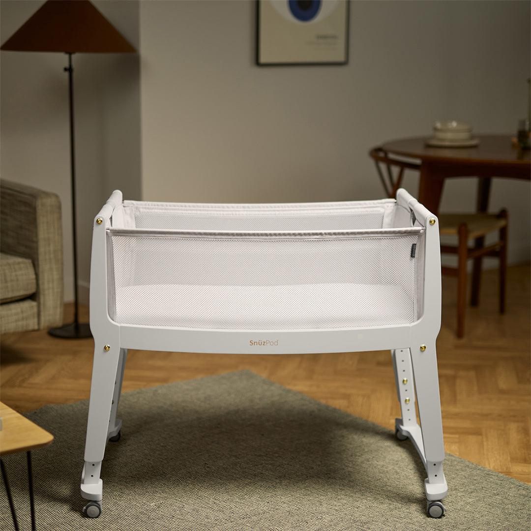 Snuz SnuzPod Studio Bedside Crib - Paris White - Image 3