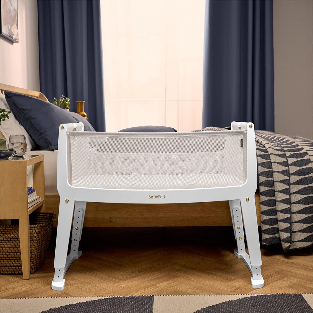 Snuz SnuzPod Studio Bedside Crib - Paris White - Image 6