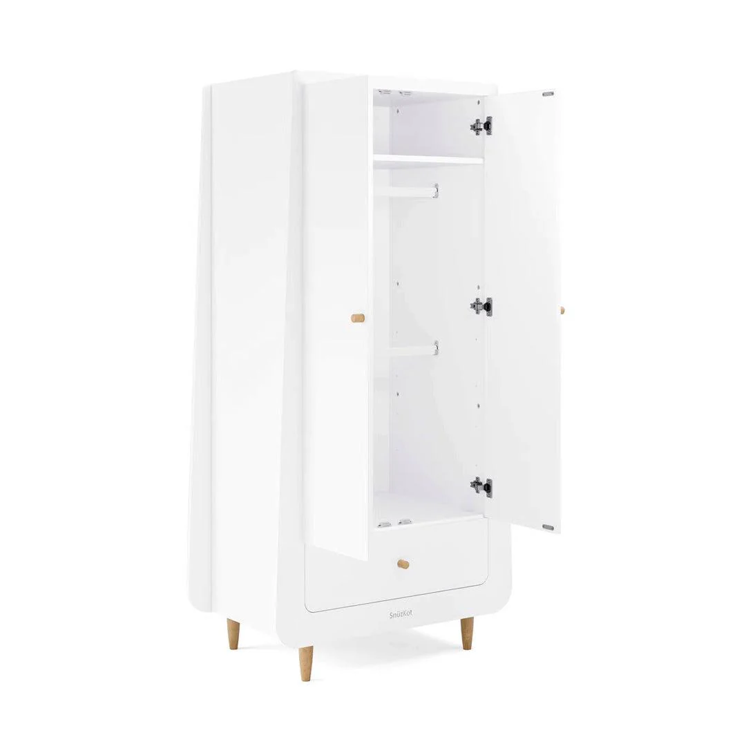 SnuzKot Skandi 3 Piece Nursery Furniture Set - Natural - Image 7