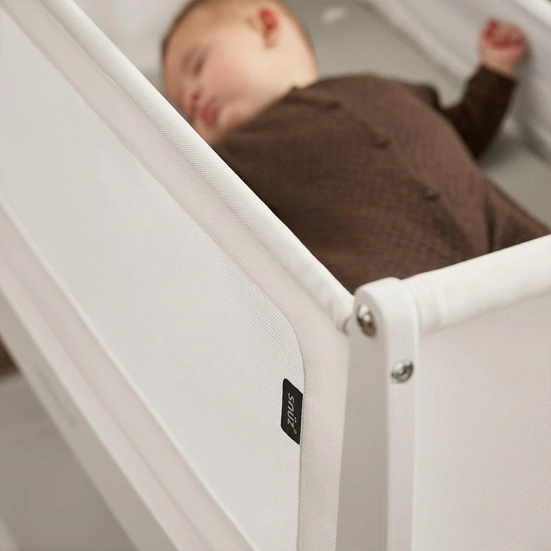 SnuzPod 5 Bedside Crib - White - Image 6