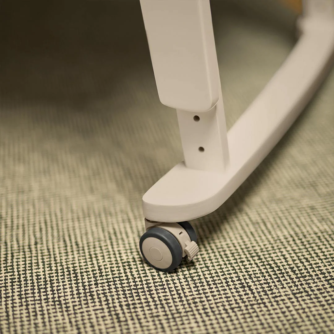 SnuzPod Studio Bedside Crib - Vienna - Image 4
