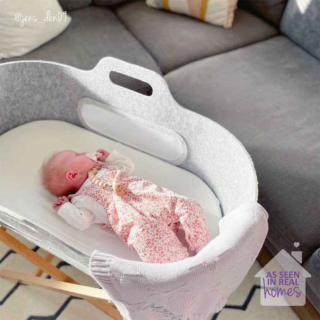 SnuzBaskit SnuzSurface Air Moses Basket Mattress - Image 2