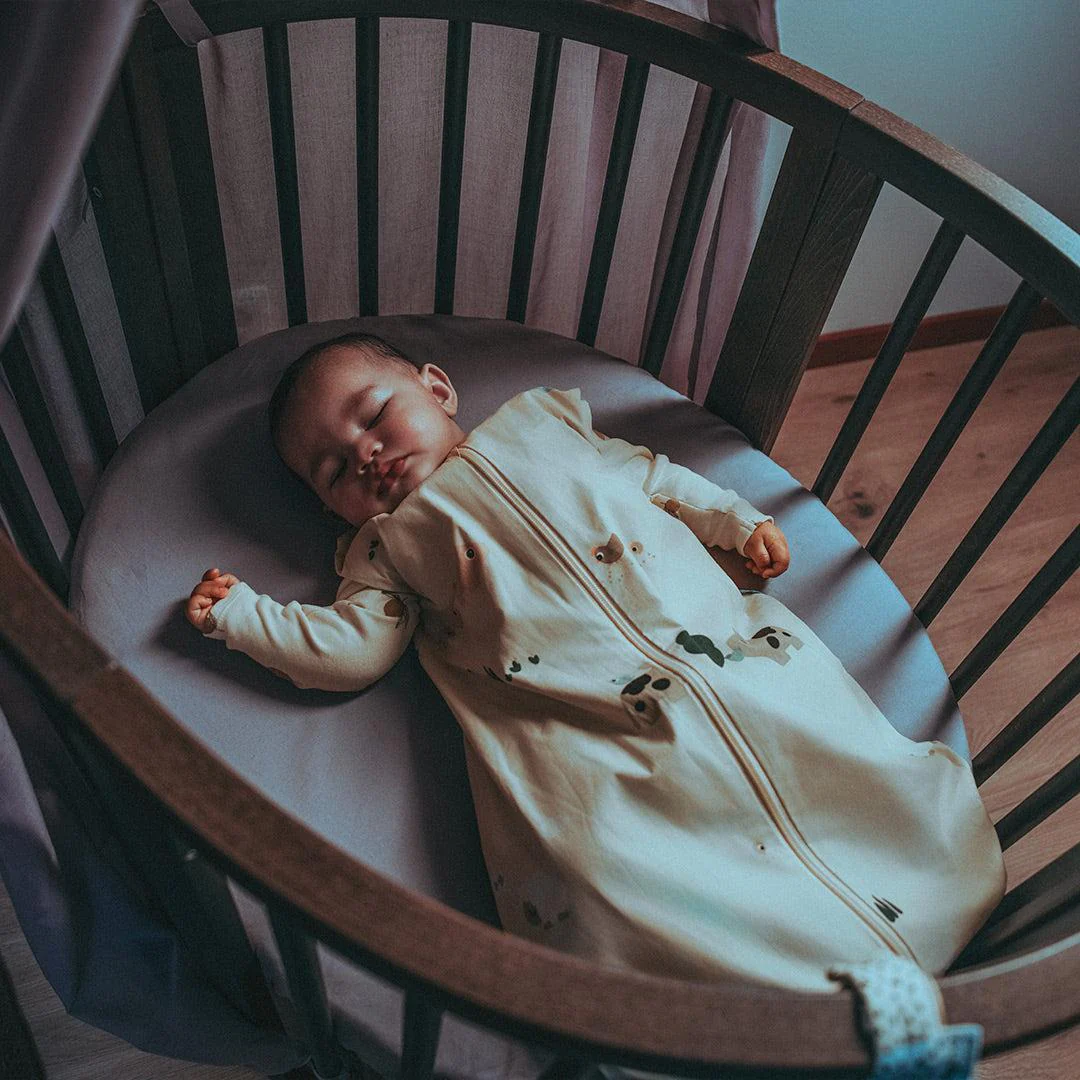 Stokke® Sleepi™ V3 Bed  - Warm Brown - Image 4