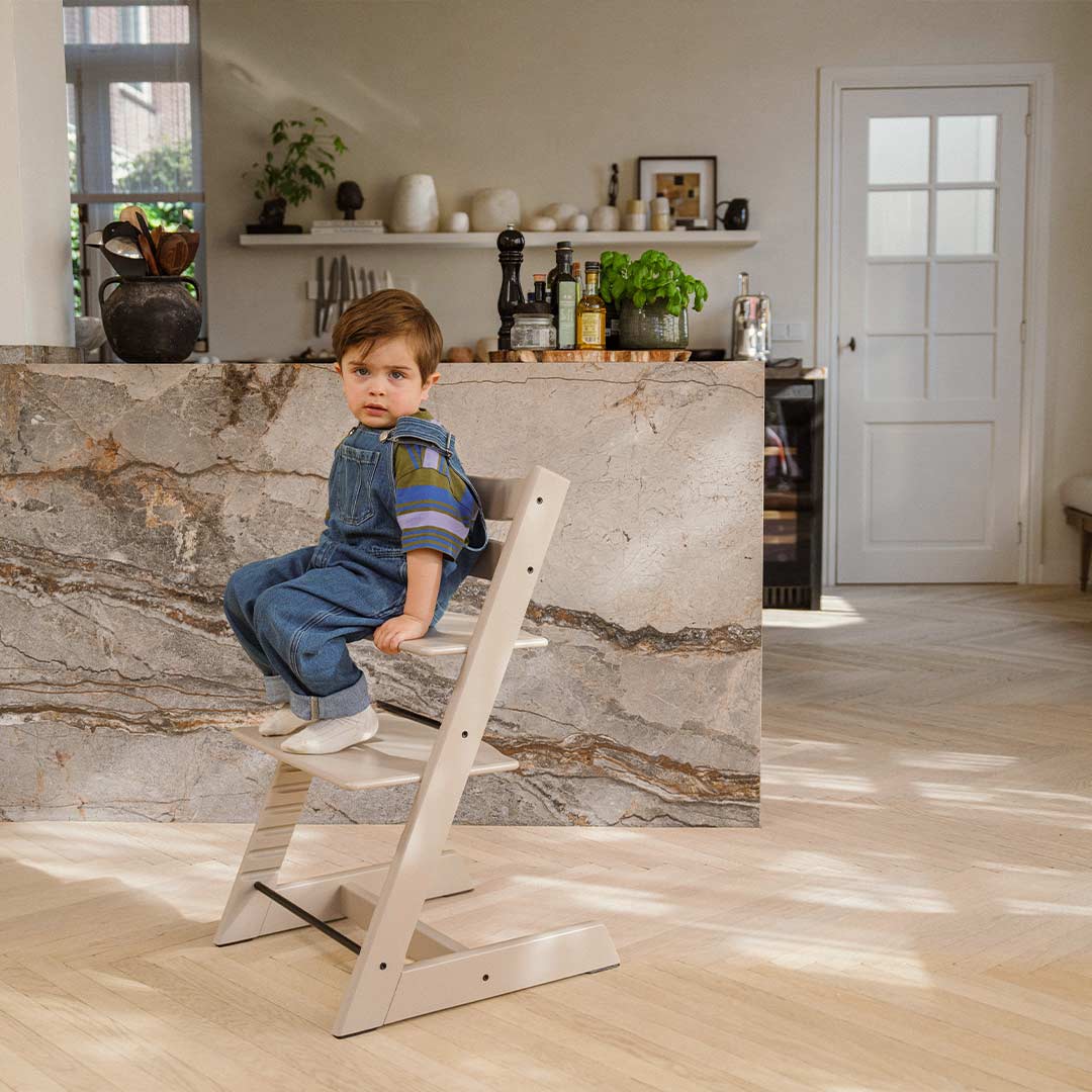 Stokke® Tripp Trapp Highchair  - Cashmere Grey - Image 3