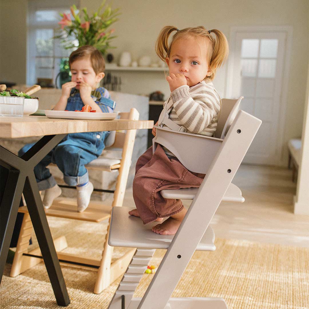 Stokke® Tripp Trapp Highchair  - Cashmere Grey - Image 6