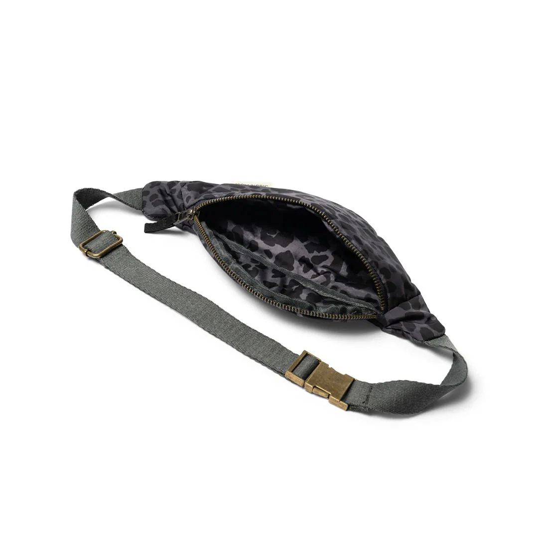Studio Noos Antra Leopard Puffy Mini Fanny Pack  - Dark Grey - Image 3