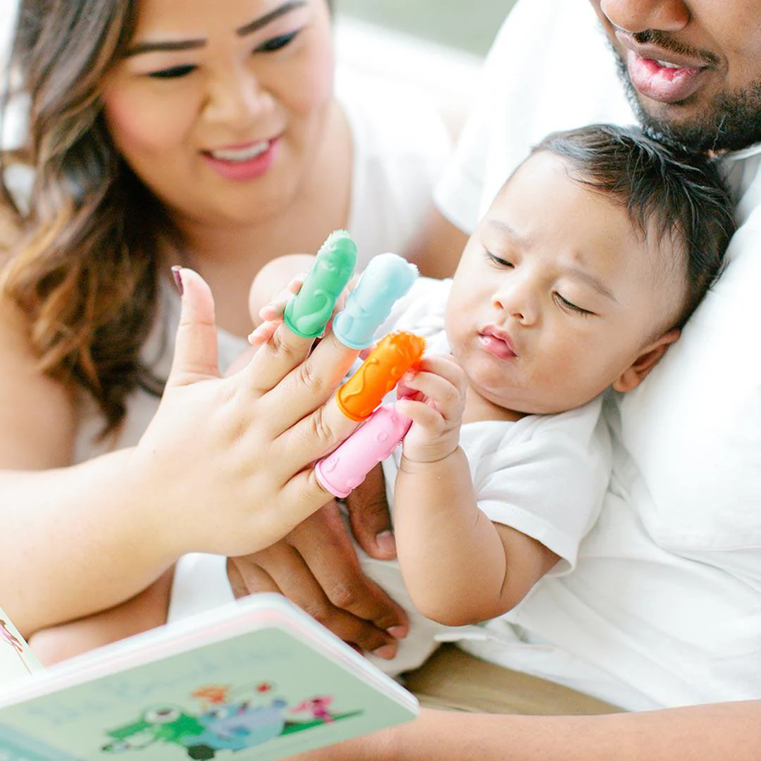 The Brushies - Brushie Toothbrush + Book Set - Momo - Image 3