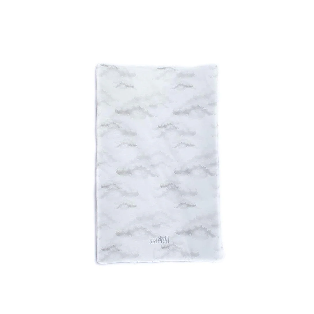 The Little Bumble Co. Anti Roll Mat - Beige Clouds - Image 4