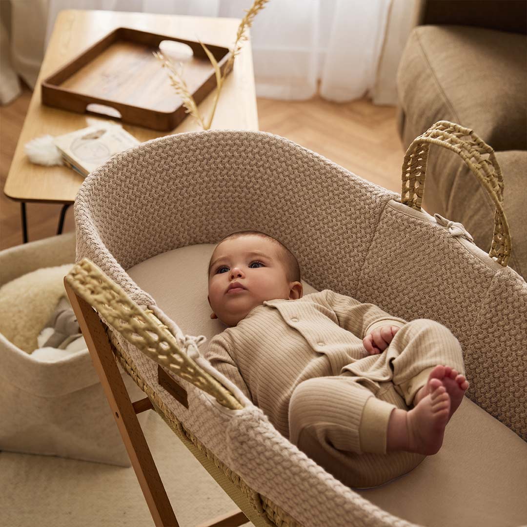 The Little Green Sheep Organic Wheat Knit Moses Basket + Mattress - Truffle - Image 2