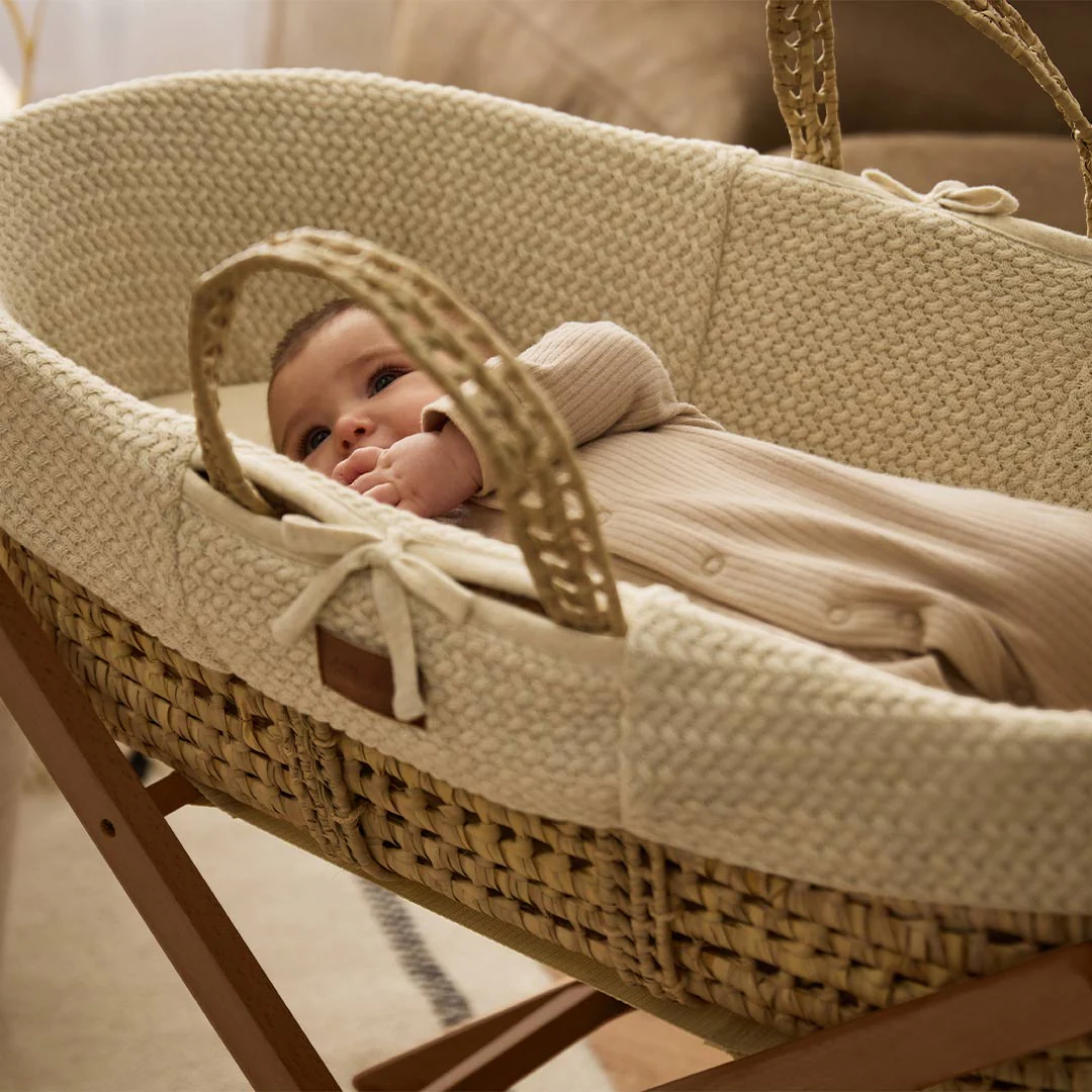 The Little Green Sheep Wheat Knit Moses Basket and Rocking Stand Bundle - Linen / Natural - Image 4