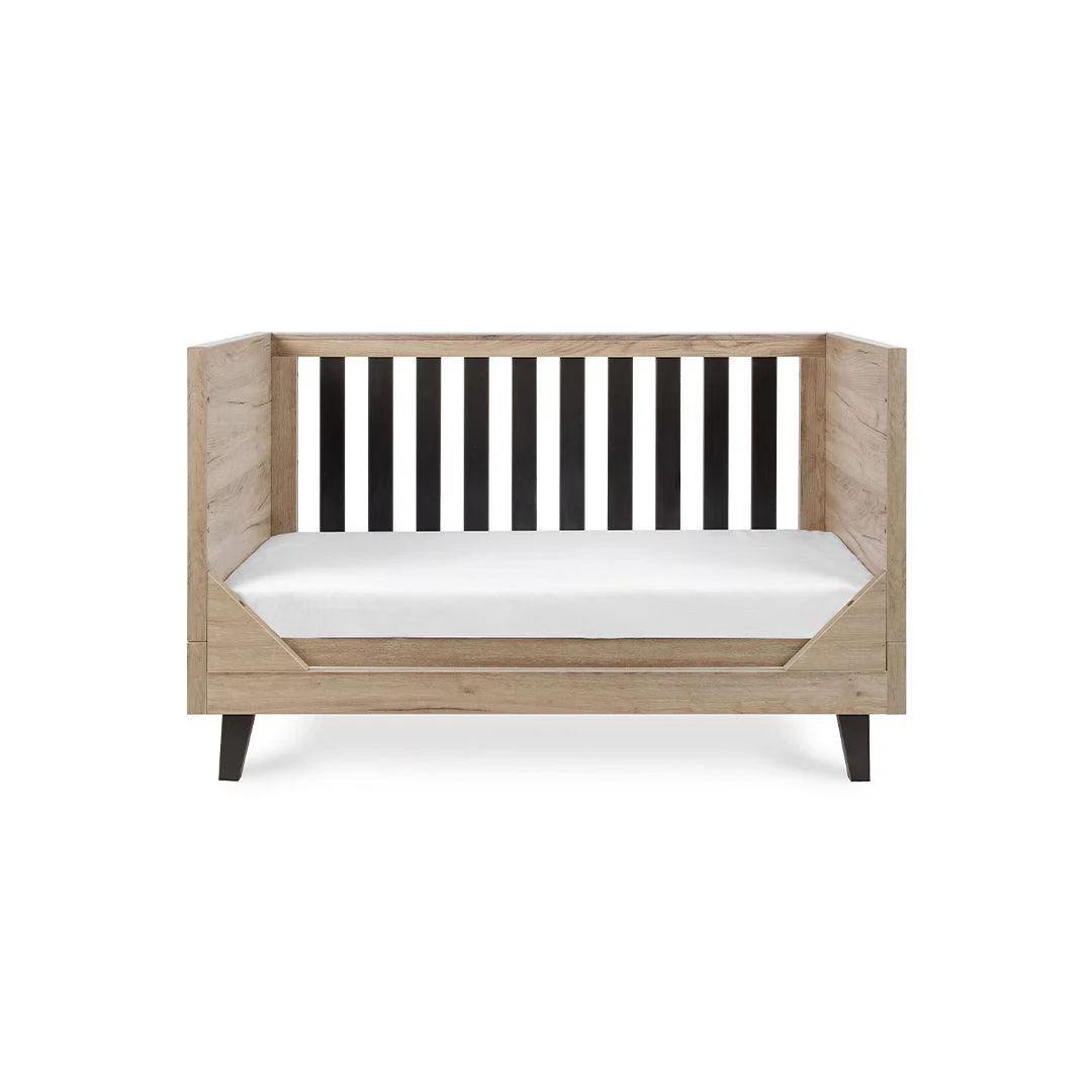 Tutti Bambini Como Cot Bed - Distressed Oak/Slate Grey - Image 7