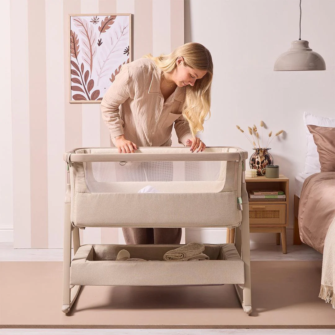 Tutti Bambini Cozee Air 2 Bedside Crib - Soft Walnut / Cocoa - Image 3